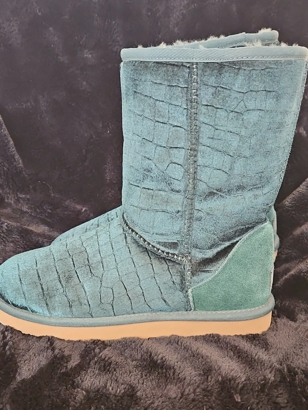 UGG Emerald Green Croc-Embossed Velvet Winter Boots - Sz 9